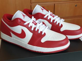(Category: ) located in . Submitted by sneakersgrip (Listing ID 1028971163, Image 1). Description: .