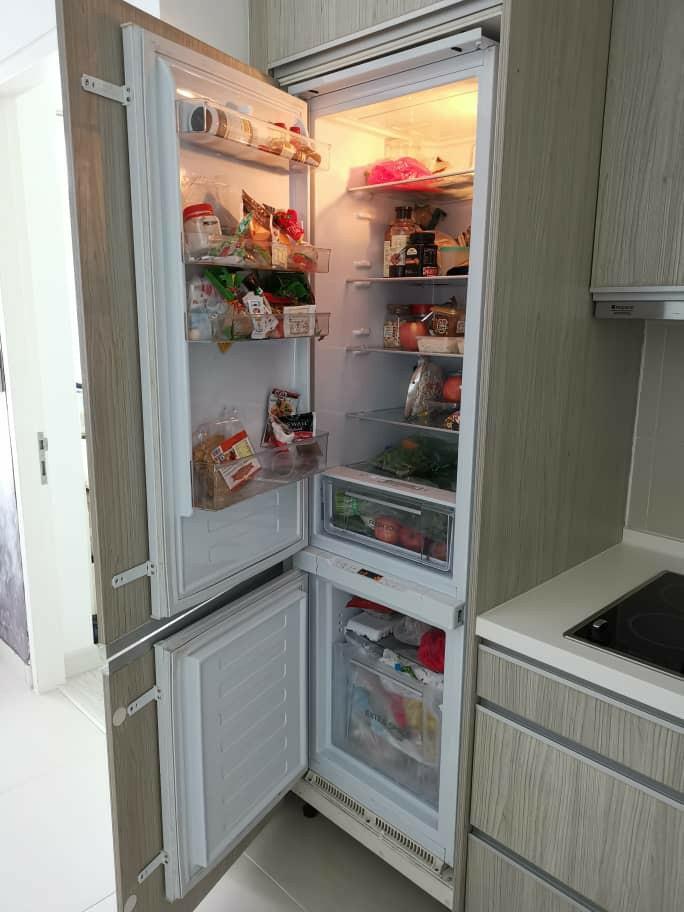 Ariston built store in fridge