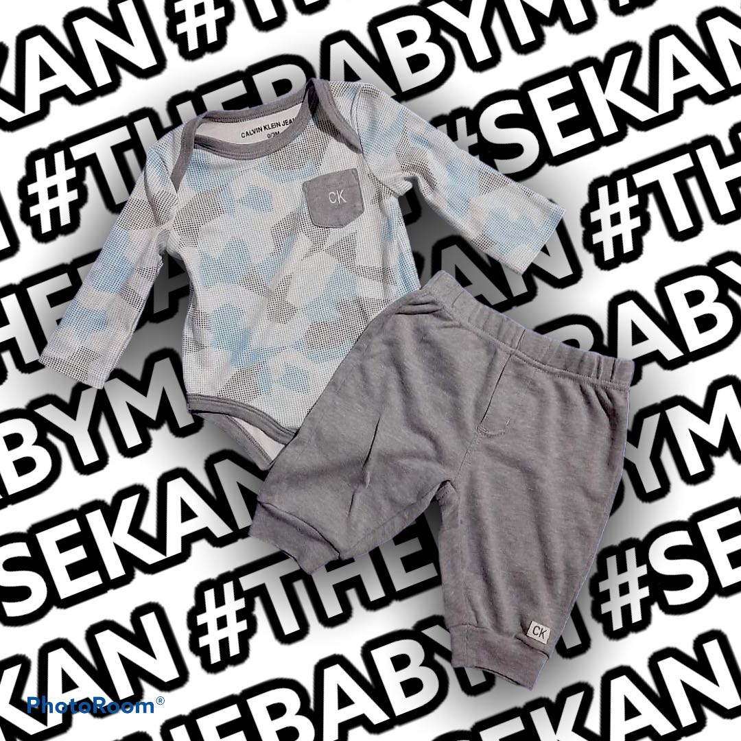 monochrome baby clothes