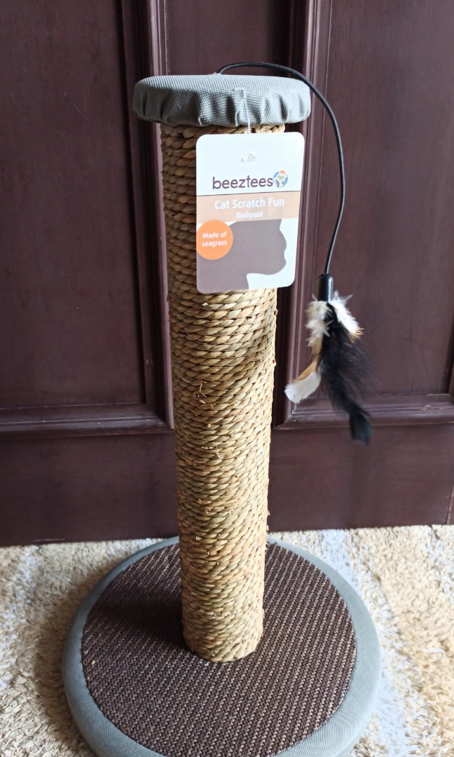 beeztees scratching post