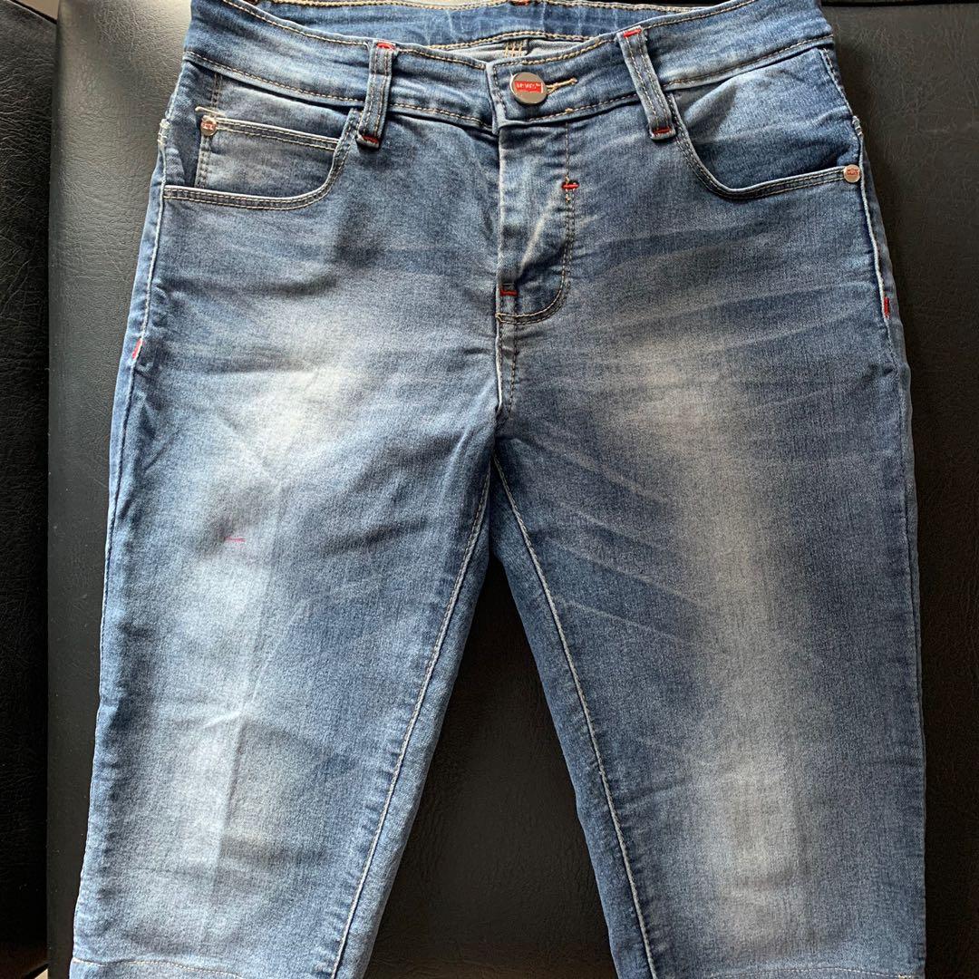 CLEARANCE SALE] LEVIS Jeans Short 