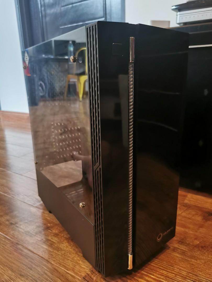 Cpu case computer Casing for sell (Category: Desktops) located in Seri Kembangan. Submitted by edmund4u (Listing ID 1028974577, Image 1). Description: I have fews unit of computer casing for sell, pm if interested 🤝 Open swap Price negotiable.