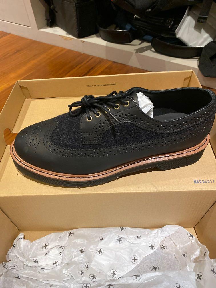 dr martens sport shoes