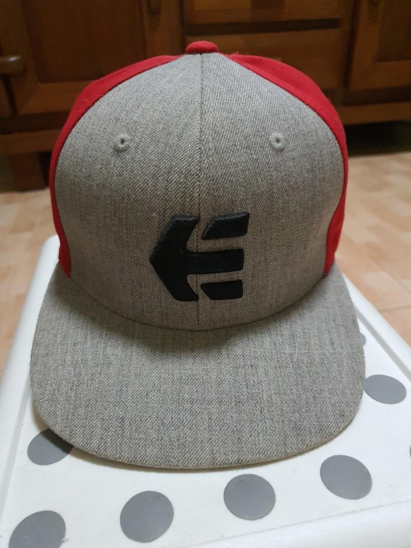 Etnies snapback cap, Men's Fashion 