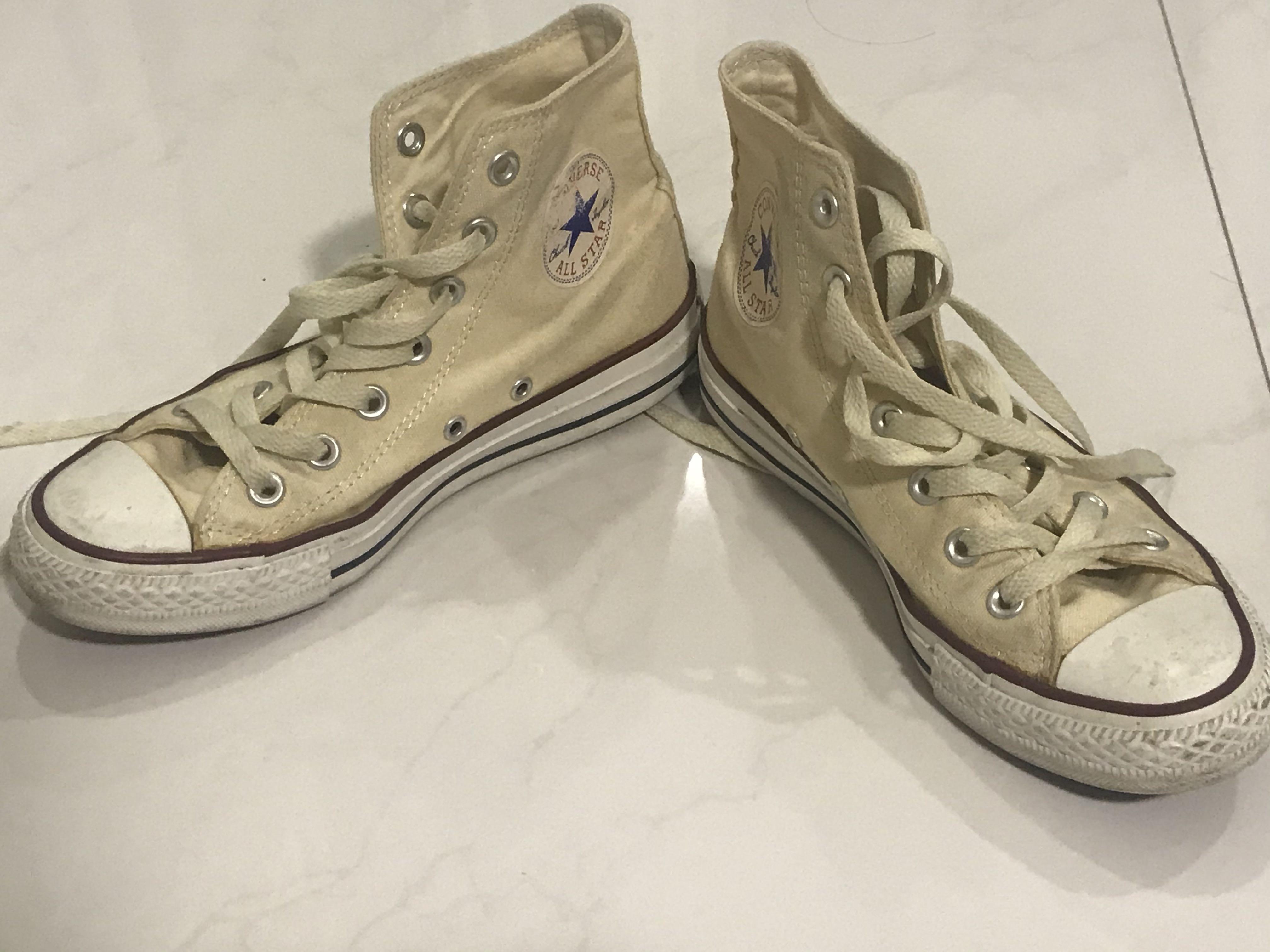 converse sneakers size 4