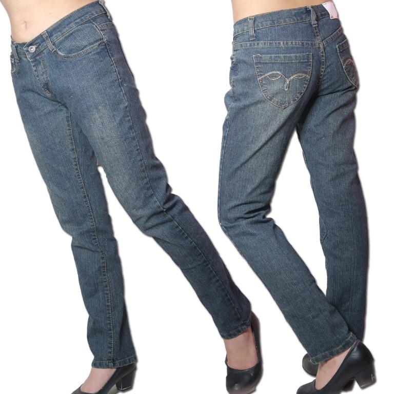 straight cut low rise jeans