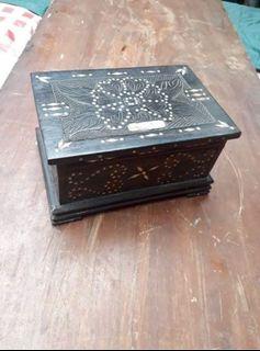 Jewelry Box - Kamagong with BoneInlay