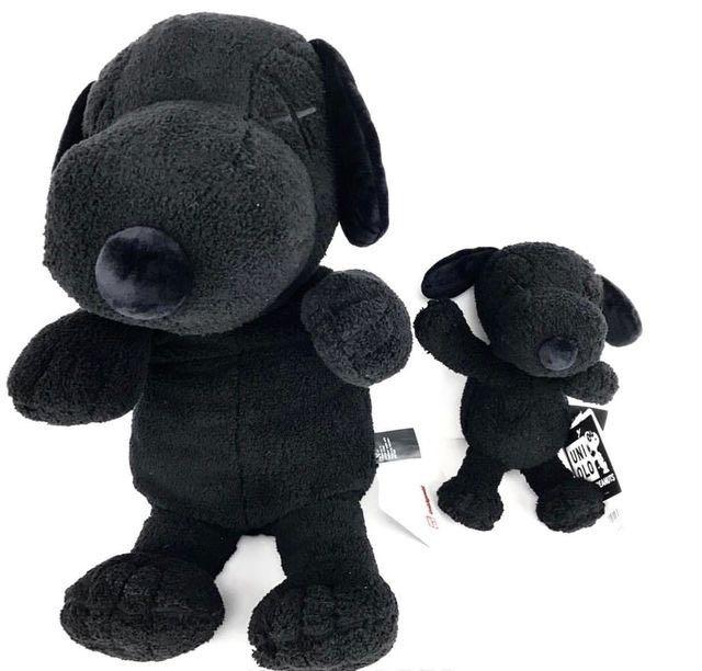 UNIQLO X KAWS X PEANUTS COLLECTION BLACK SNOOPY PLUSH SIZE L LARGE 