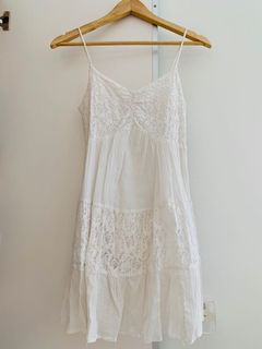 (Category: ) located in . Submitted by luxurioussg (Listing ID 1029053272, Image 1). Description: .