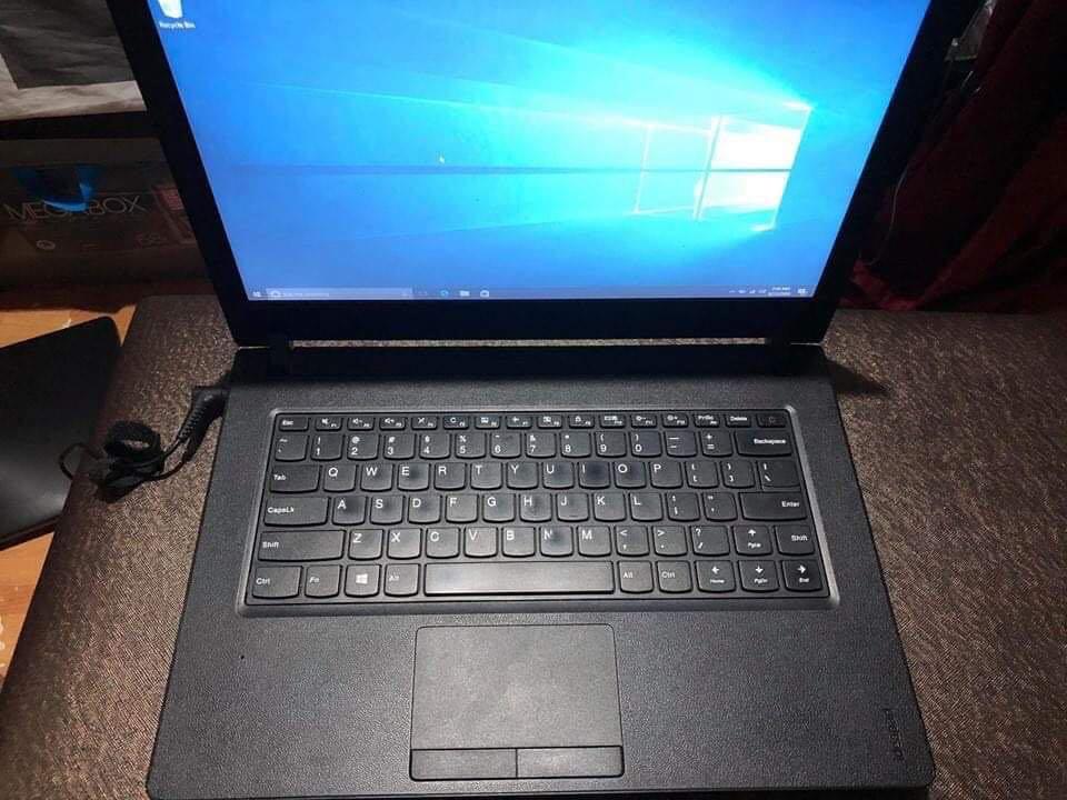 Lenovo E41 25 Amd E2 9000 Radeon R2 Processor Amd E2 9000 Radeon R2 4 Compute Cores 2c 2g 2cpus 1 8ghz Electronics Computers Laptops On Carousell