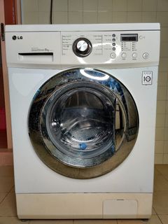 (Category: ) located in . Submitted by giornog (Listing ID 1029113171, Image 1). Description: .