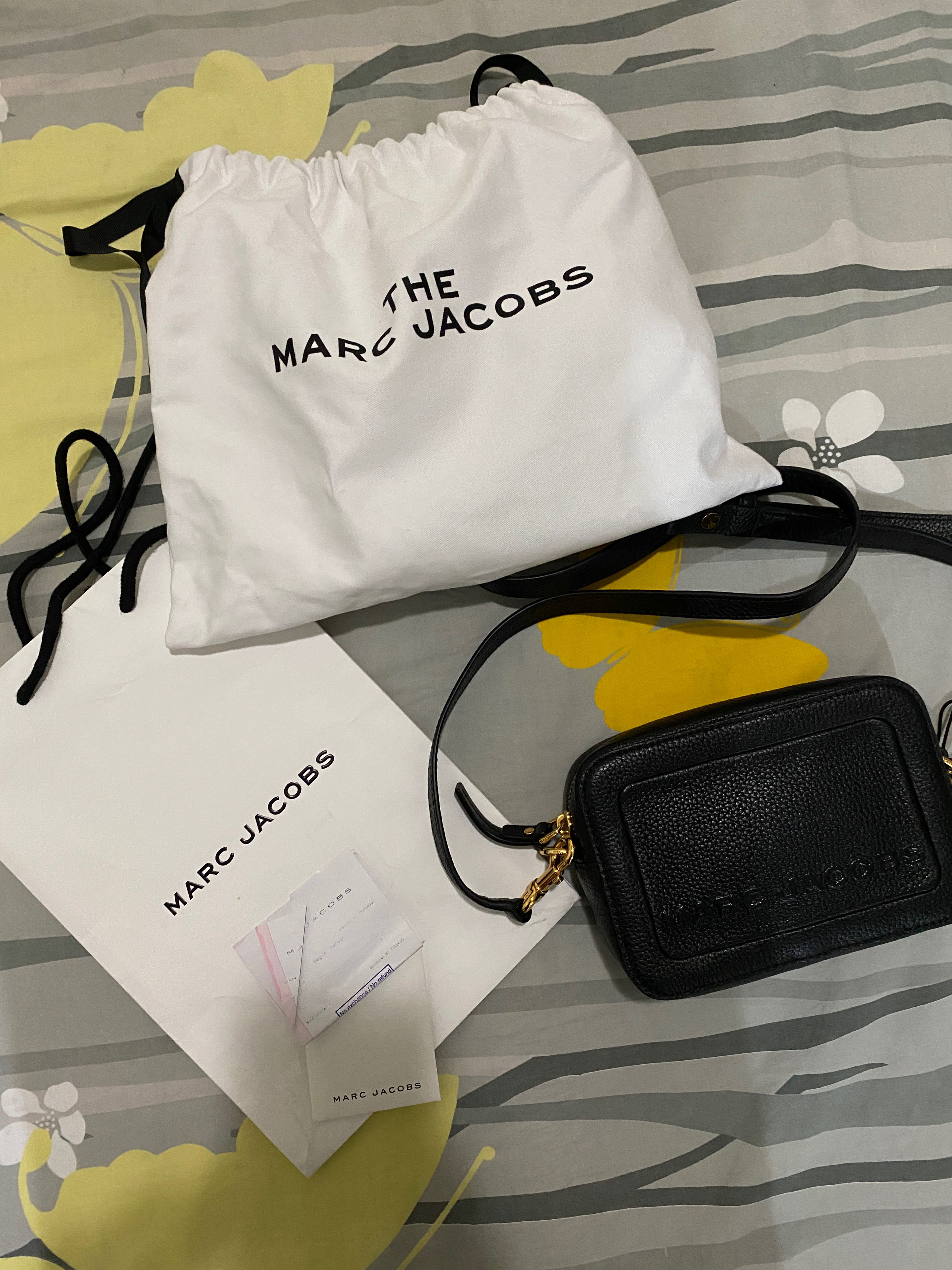 marc jacobs sling bag