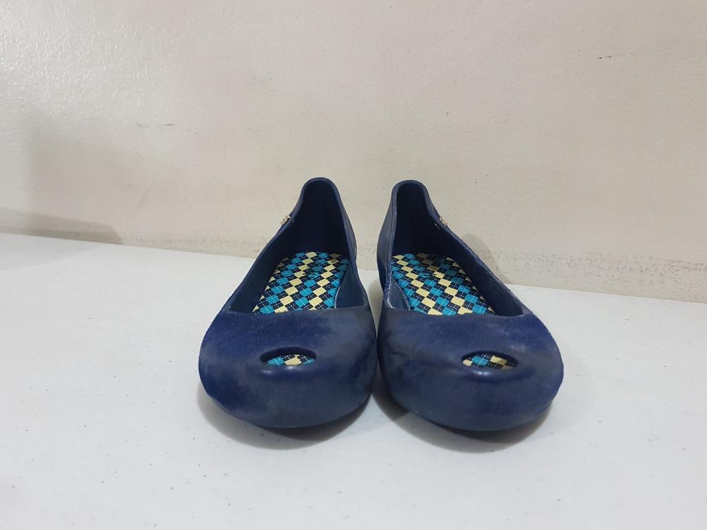 girls blue ballet shoes