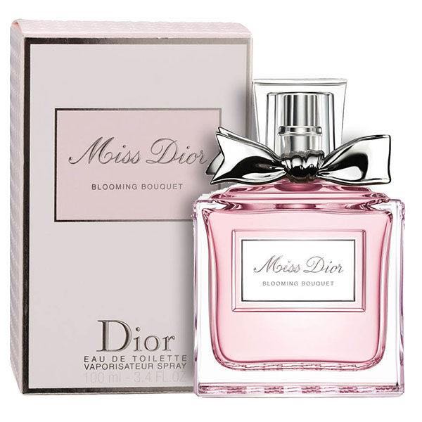 Miss Dior 香水, 女裝, 手袋及銀包, 長銀包- Carousell