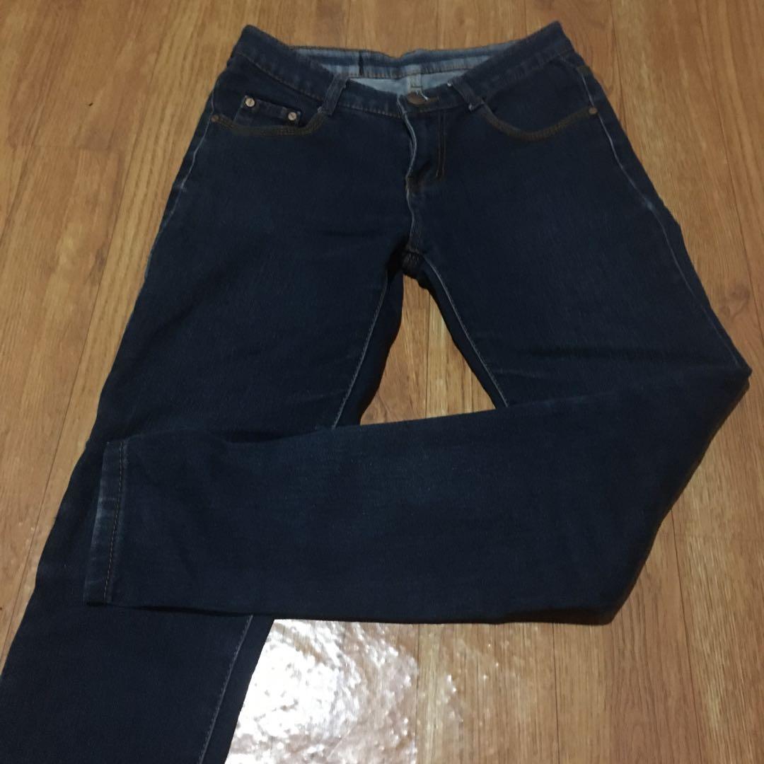 skinny maong pants