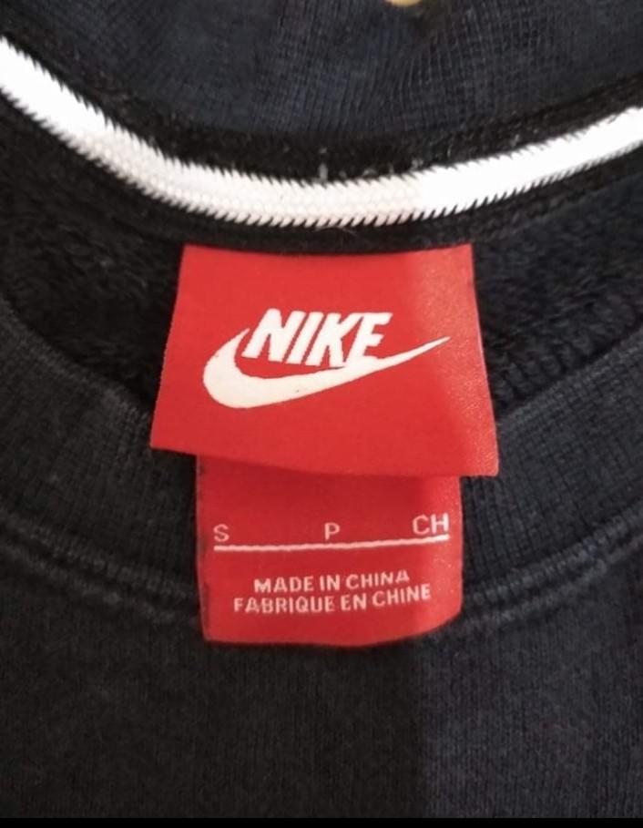 NIKE RED TAG LOGO JACKET on Carousell