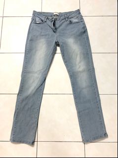 (Category: ) located in . Submitted by kupukupupreloved (Listing ID 1029115042, Image 1). Description: .