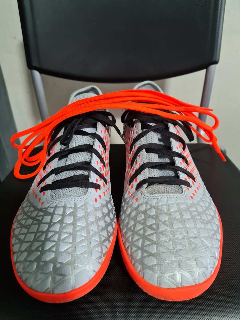 Puma indoor soccer store shoes
