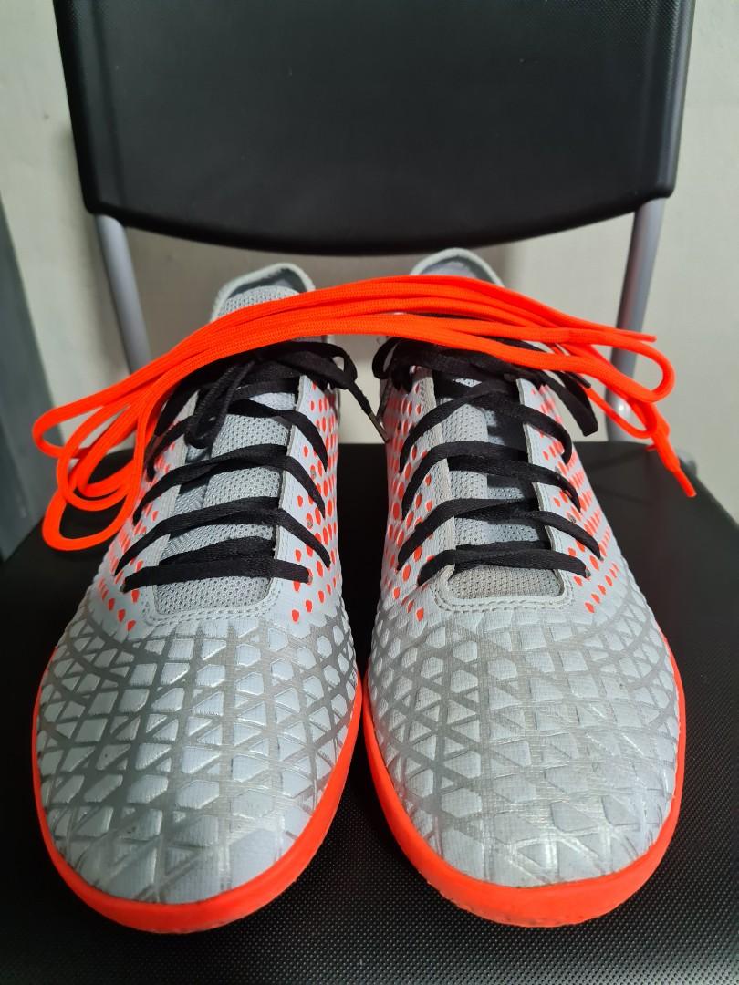 indoor soccer sneakers