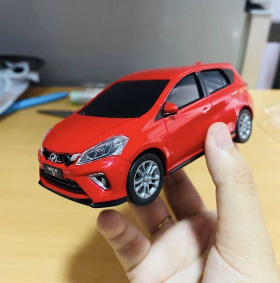 Miniature diecast deals