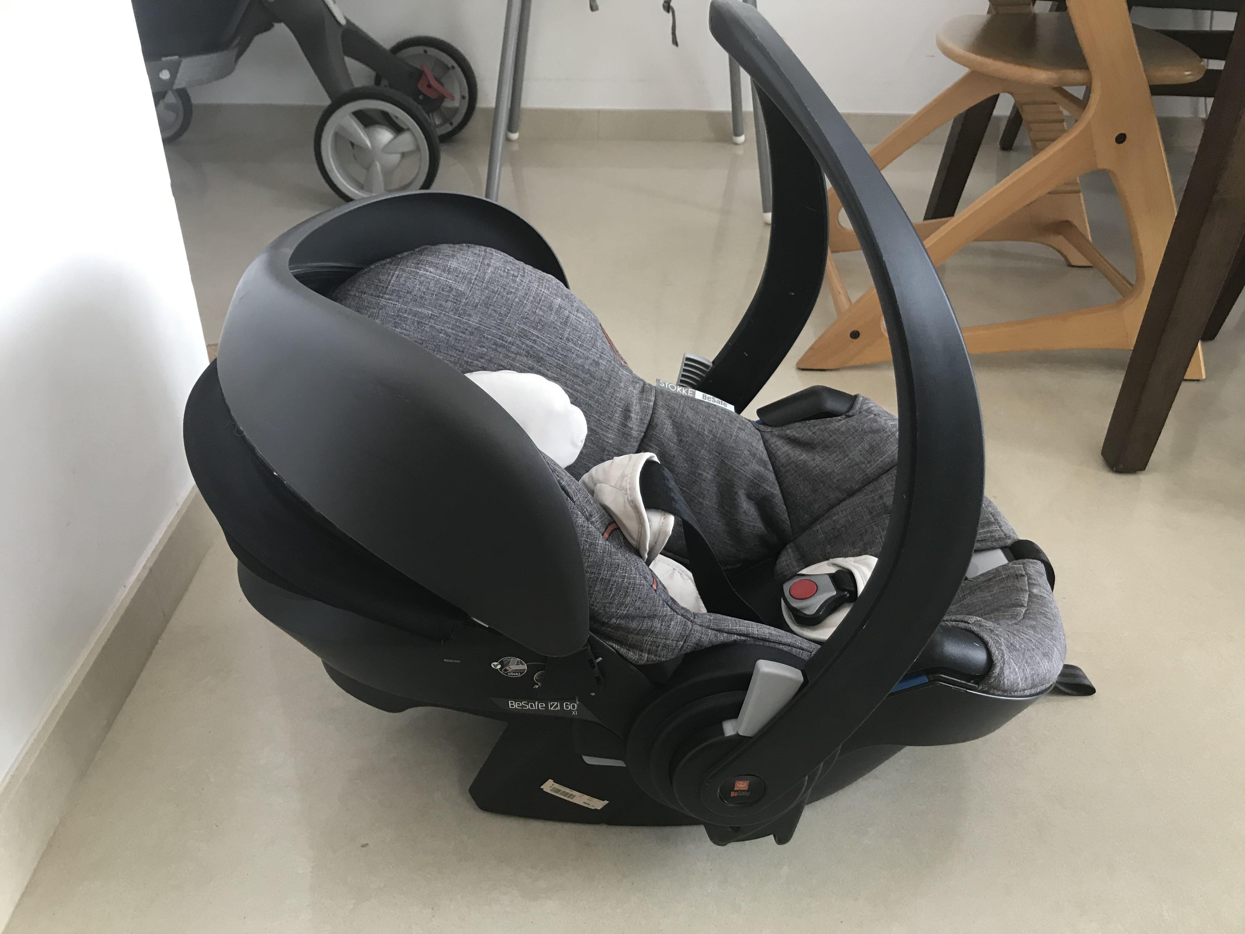 Stokke izi go newborn insert top