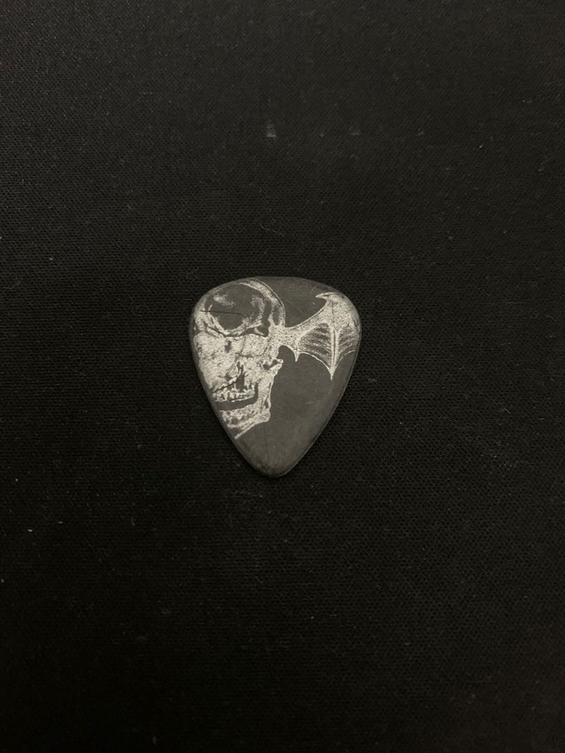 Synyster gates guitar pick sales