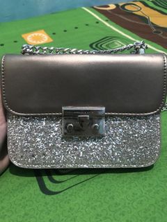 (Kategori: ) berada di . Dikirim oleh amlda (ID iklan 1029166633, Gambar 1). Deskripsi: .