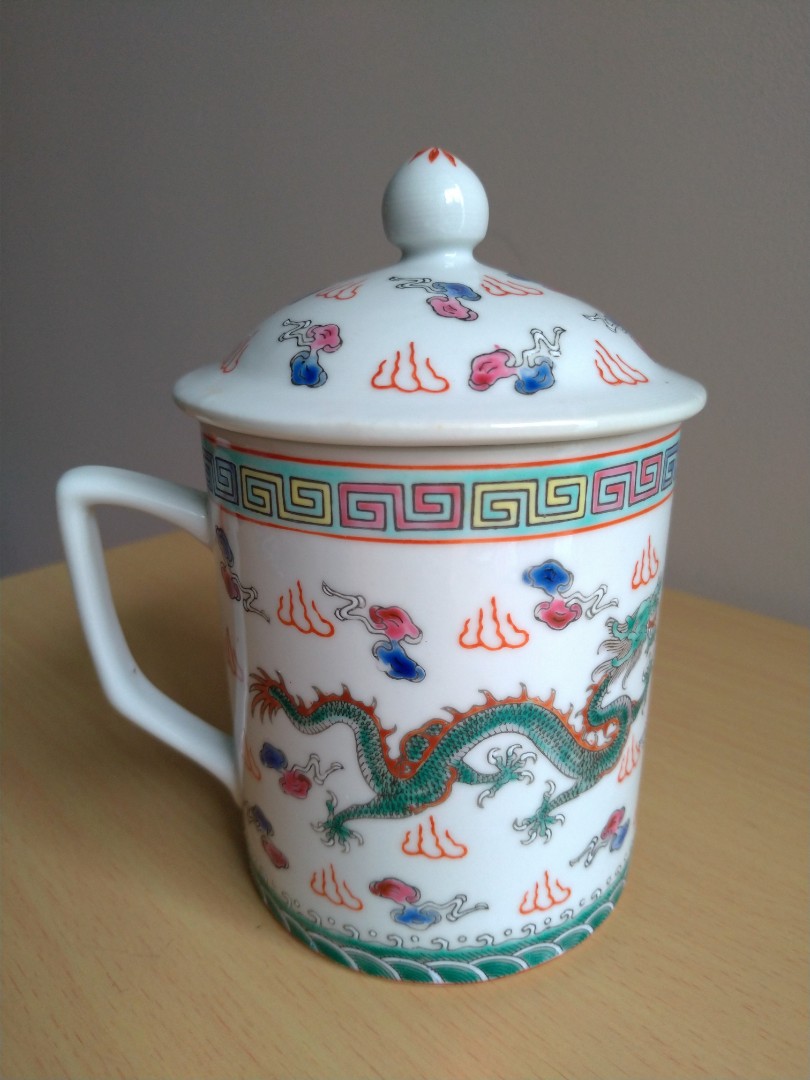 Chinese cup deals with lid