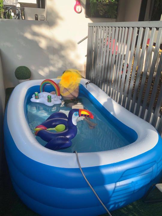 3 foot blow up pool