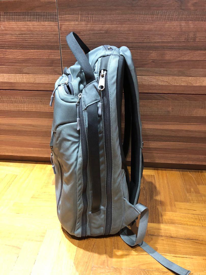 Arcteryx Blade 24 Men S Fashion Bags Wallets Backpacks On Carousell Arcteryx Blade 24 Men S Fashion Bags Wallets Backpacks On Carousell