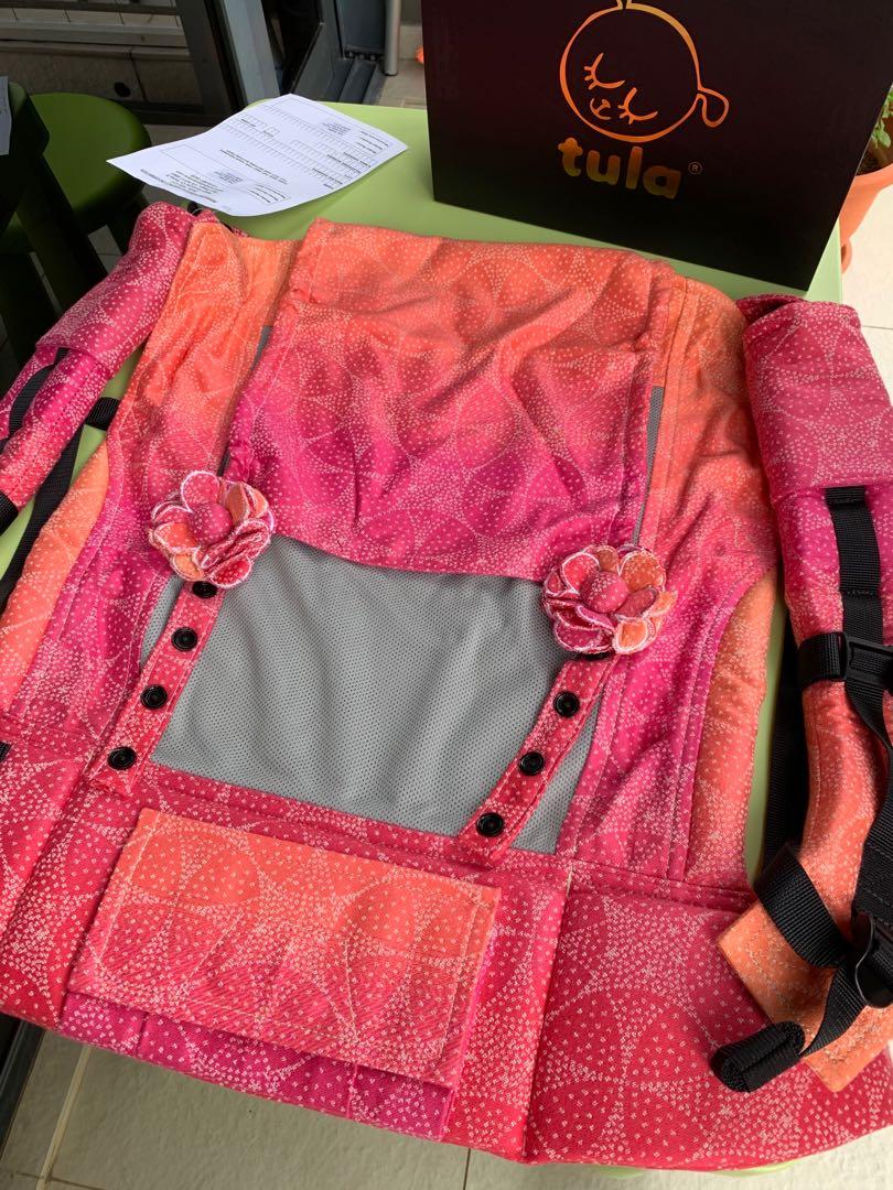 BNWT Oscha Orion Malibu Full Coast Toddler Tula with Accessories