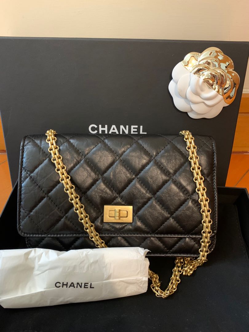 Chanel wallet on chain 2.55 online