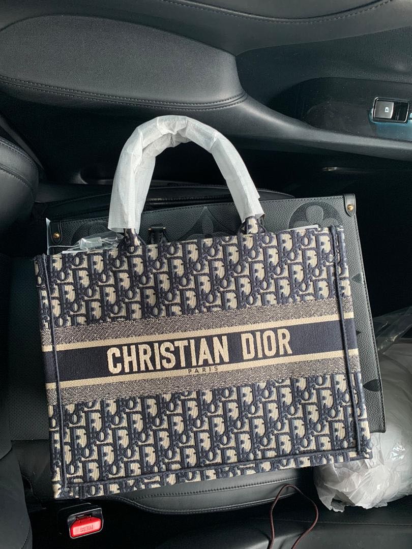 dior shopper tote