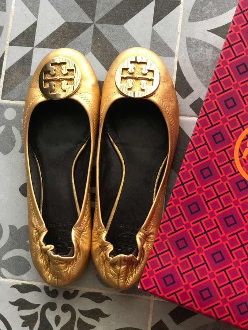 tory burch flip flops clearance