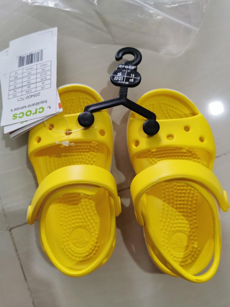 Crocs Sandals yellow kid, Men's Fashion 