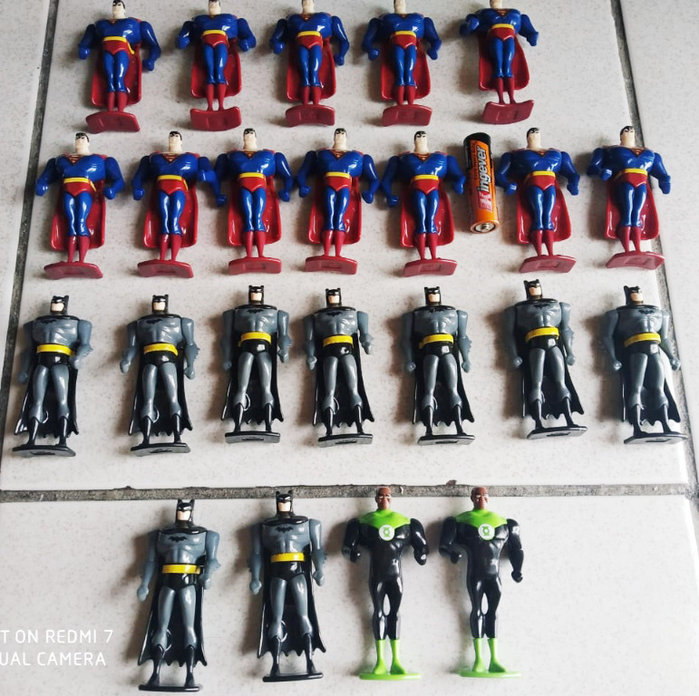 Kinder joy batman sales toy