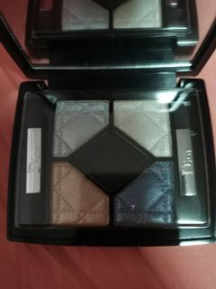 (Category: ) located in . Submitted by kellylengzh (Listing ID 1029375337, Image 1). Description: .