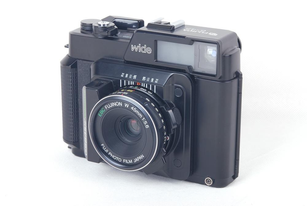 Ex+ Fujica GS645W Professional Wide + EBC Fujinon W 45mm f/5.6