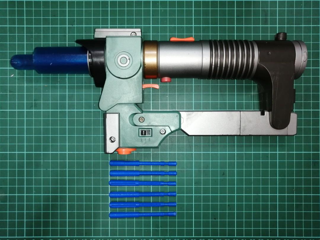 ezra bridger lightsaber blaster