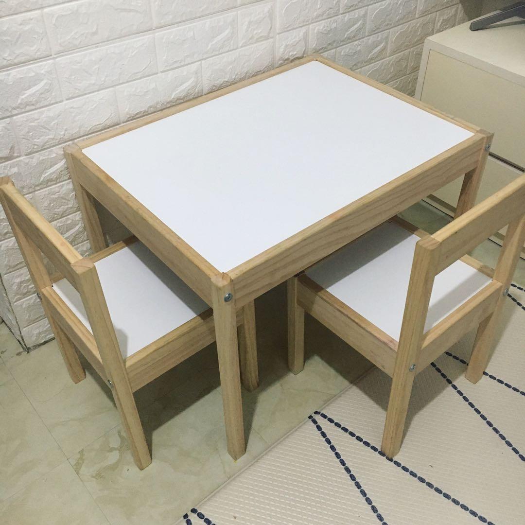 latt kids table