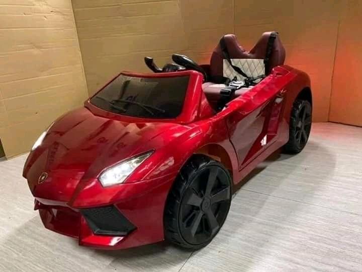 Lamborghini Vertical Door (Category: Car Seats) located in Manila. Submitted by annafinds (Listing ID 1029373822, Image 3). Description: Leather seats Usb Mp3 Remote 2Gear 12V Size:112x55x50cm Ages:1-7yo Colors:red,blue Payment thru Bpi and Gcash only Plus delivery fee via Lalamove Sure orders only 09513120727.