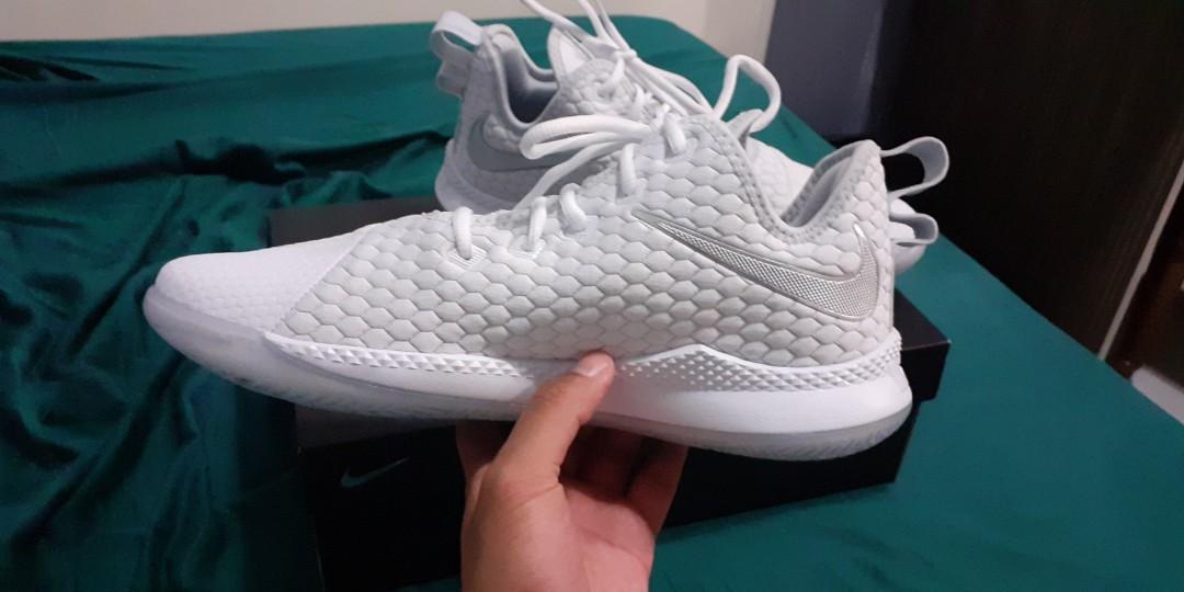lebron witness 4 triple white