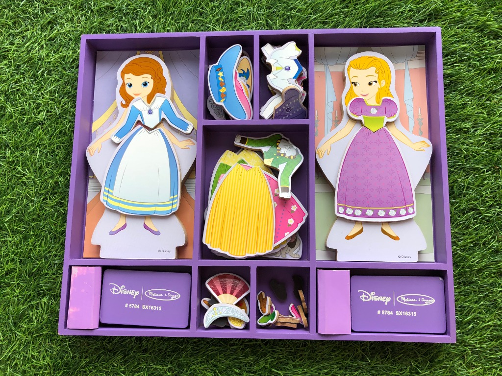 Melissa and doug top sofia magnetic dress up