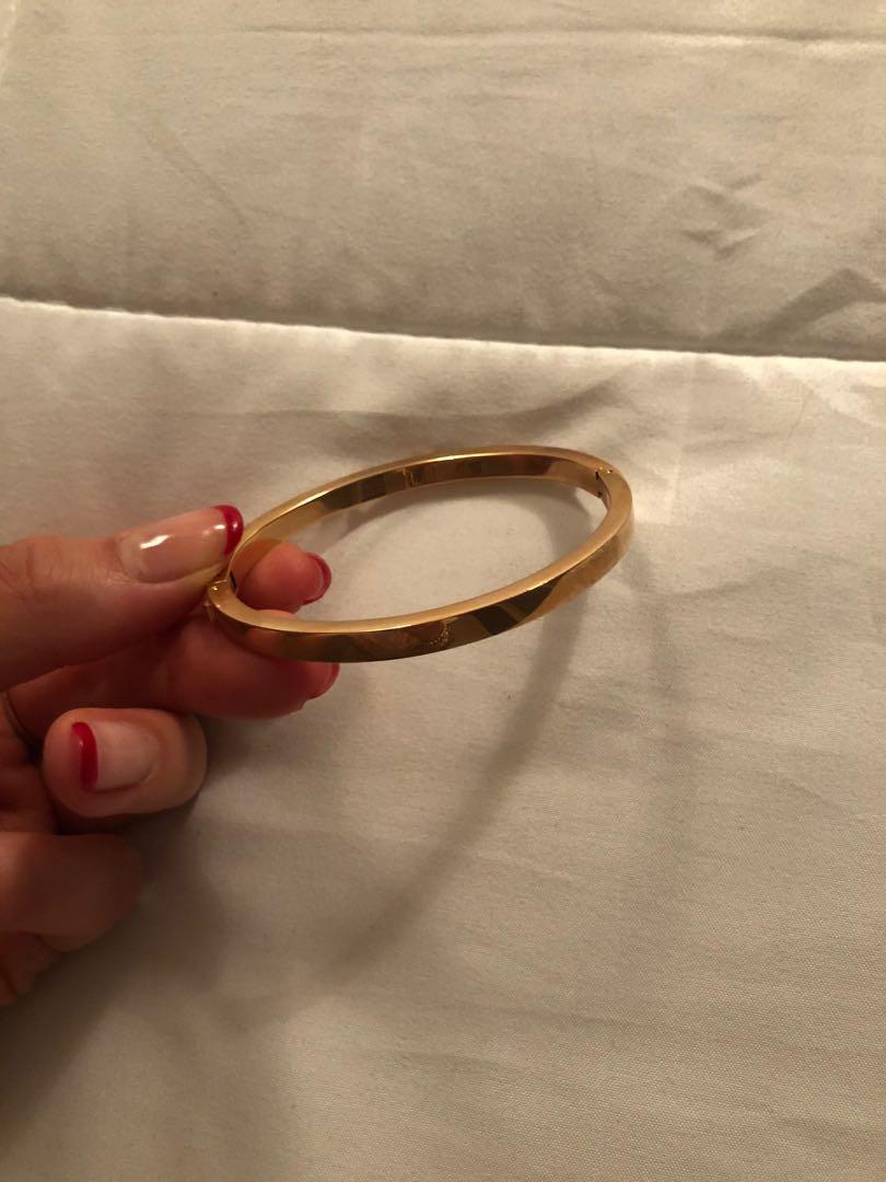 Michael kors gold bangle online