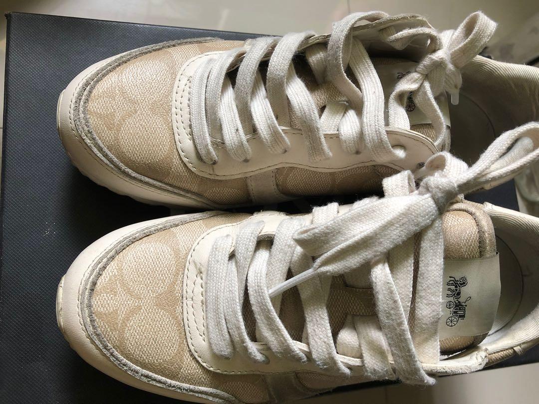 Original Coach Sneakers with Box (free shipping) (Category: Sneakers) located in Mandaluyong City. Submitted by esmeeltd (Listing ID 1029190078, Image 1). Description: Original coach sneakers with box Best fit Size 6 Send us a message.