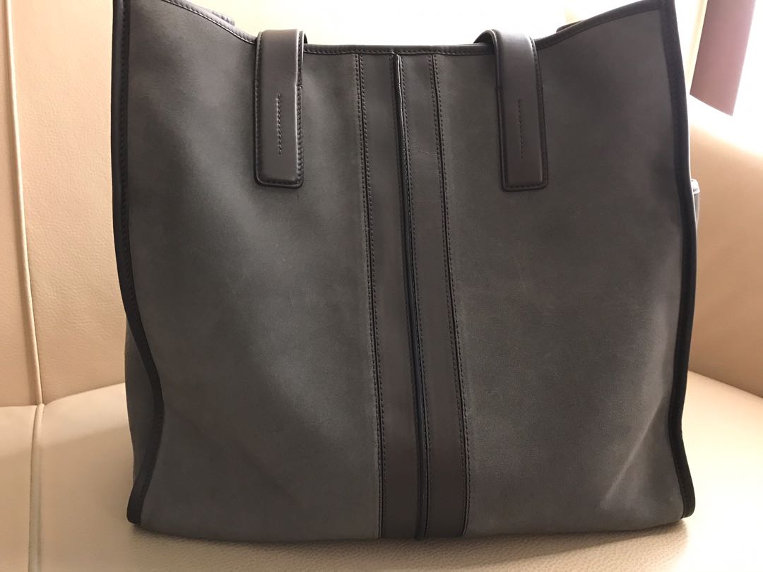 tods totes
