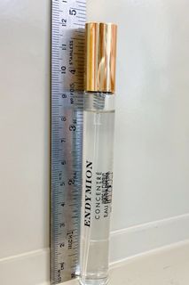 （分類：）位於 。 由 santauso 提交（商品編號 1029278707，圖片 1）。簡介： 。