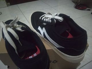 Adidas Marathon Grey Fesyen Pria Sepatu Sneakers Di Carousell