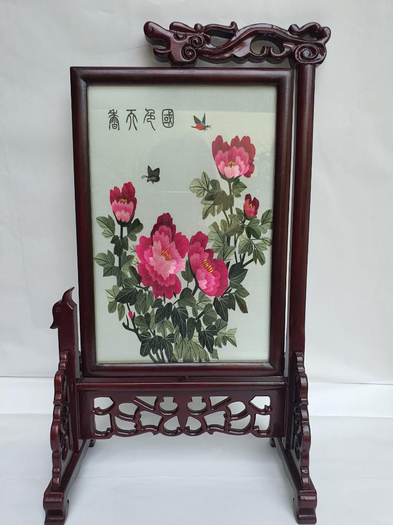 Silk Embroidered Double Sided Decoration Set Vintage Collectibles Vintage Collectibles On Carousell Silk Embroidered Double Sided Decoration Set Vintage Collectibles Vintage Collectibles On Carousell