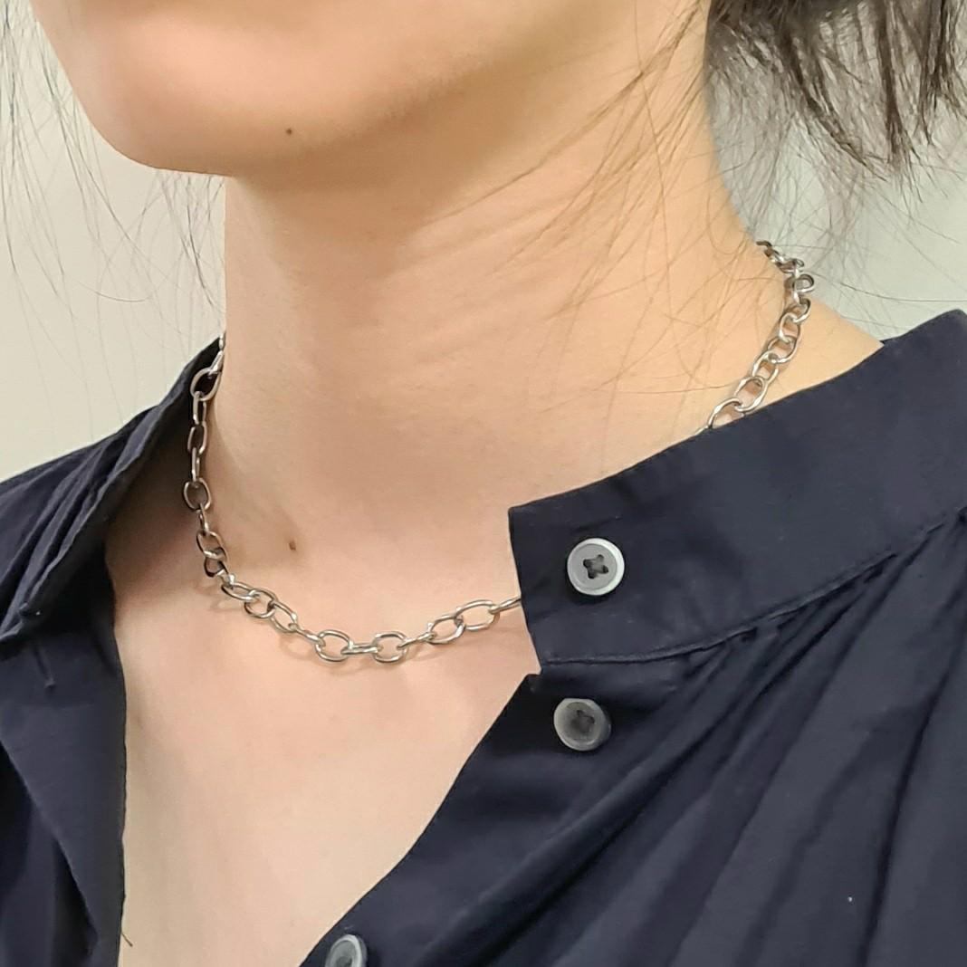Allergy top free necklace
